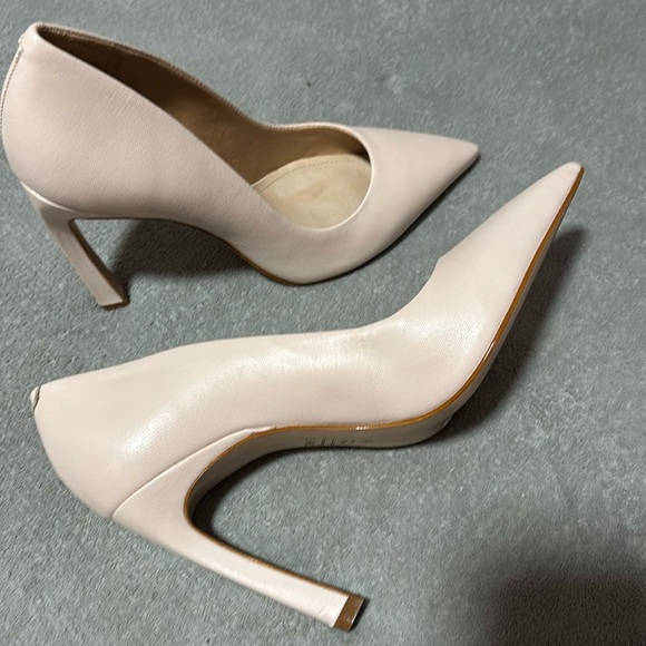 SCHUTZ Shoes Pilar Women’s Size 8.5 Rose Nude Leather Pointed Toe 4” Pumps Heels - Picture 1 of 10
